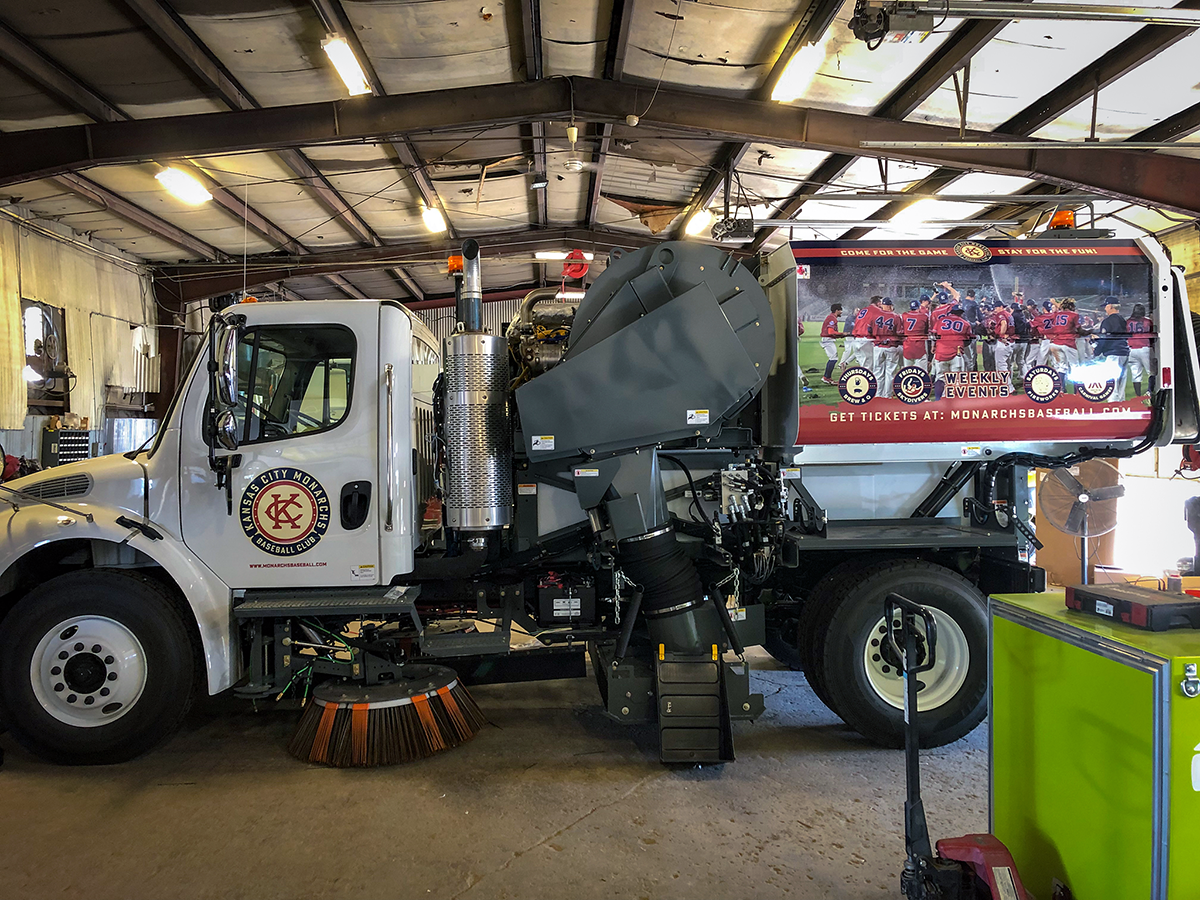 Key Equipment Street Sweeper Graphics